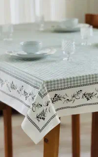رومیزی پارچه مخمل