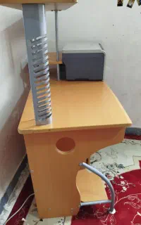 میز کامپیوتر