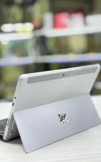 لپ تاپ تبلت شو سرفیس GO