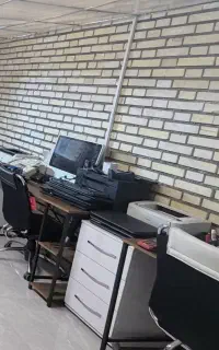 کارشناس فروش تلفنی اداری خانم