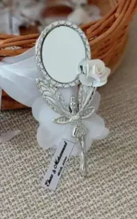 اینه کیفت عروس