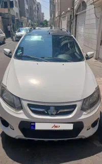 کوئیک R سفید مشکی