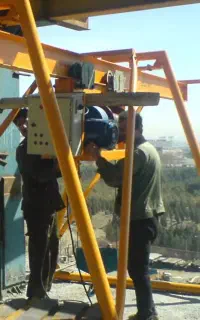 نصب وتعمیر بالابر و موتور تک فاز و سه فاز