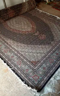 فرش دستبافت ۹ متری