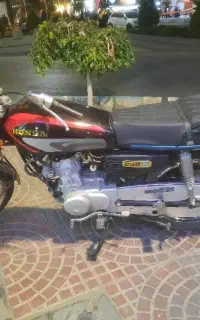 موتور هوندا ۱۲۵ مدل ۹۰ درحد صفر
