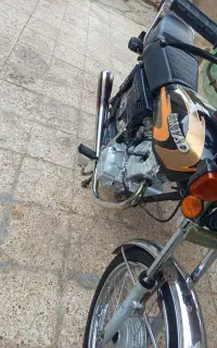 موتور بنام است