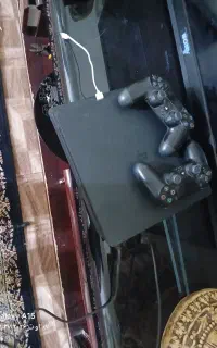 پلی ستیشن ۴