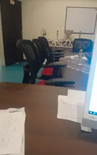 استخدام خیاط وآشنایان با دستگاه لیزر
