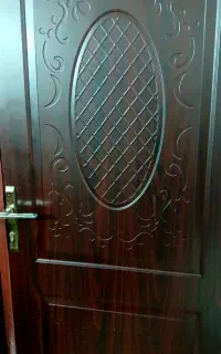 درب ورودی و اتاق