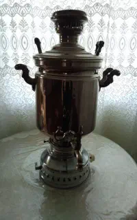 سماور بزرگ