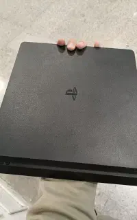 PS4 slim