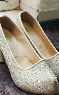 کفش عروس  سایز ۳۸ و ۳۹ در حد نو