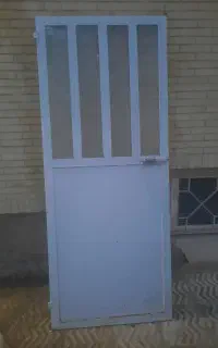 درب و پنجره دست دوم درحد نو