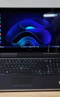 لپتاپ گیمینگi7 دل 7520 گرافیک4G رم16DDR4هارد512SSD