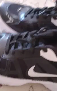 کفش اسپرت