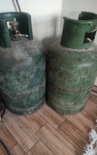 دو عدد کپسول جیرفت گاز دونه ای  شش تومن