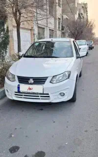 ساینا ۱۴۰۰ ex بی رنگ در حد صفر
