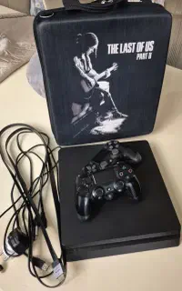 دو دستهPS4 slim 1tr فول بازی