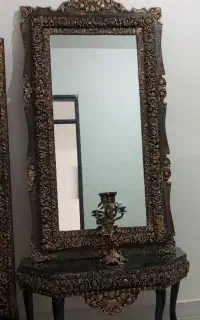 آینه و کنسول