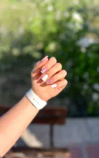کاشت ناخن (ترمیم رایگان)