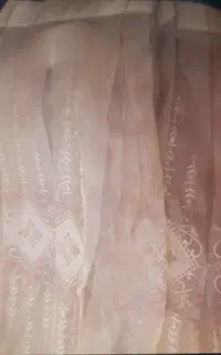 پرده حریر در حد نو