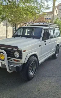 نیسان پاترول مدل 1371 رنگ فابریک
