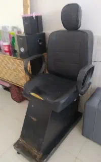صندلی اصلاح کارکرده