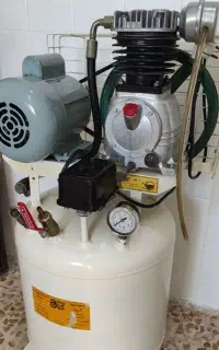 کمپرسور باد تسمه ای ایستاده 50 لیتری