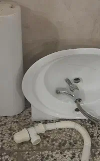 روشویی پایه دار