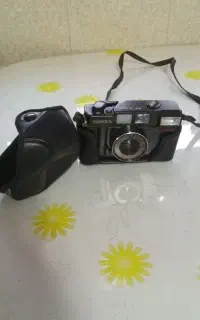 دوربین عکاسی یاشیکا