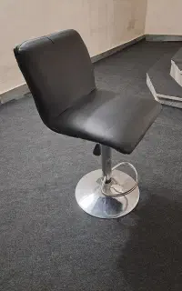صندلی اداری جک دار