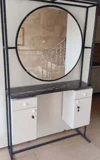 میز آرایش آیینه قدی تخت دو شکن لوازم ناخن
