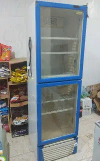یخچال ایستاده مغازهی