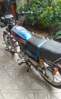 هندا ۲۰۰ کویر مدل ۴۰۱ در حد