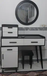 میز آرایش زیبا و خاص