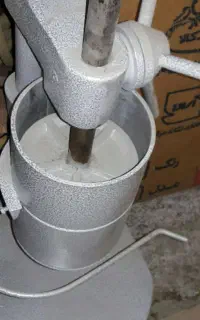 دستگاه بامیه زن جهت کارگاه قنادی