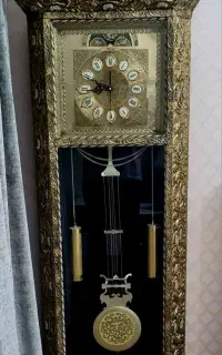 ساعت ایستاده برنجی