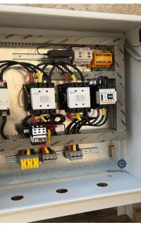 خدمات برق صنعتی نصب و رفع اشکالات