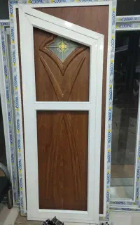 نیازمند نیروی کار، درکارگاه درب پنجره دوجداره