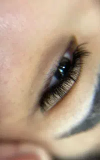 اکستنشن مژه تخصصی