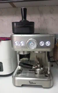 اسپرسوساز نیمه صنعتی بارنی