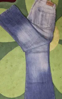 شلوار لی دم پانو
