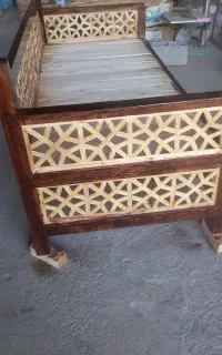 تخت سنتی