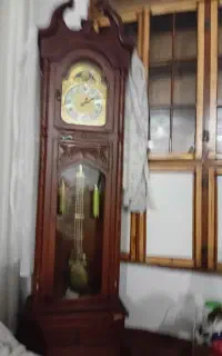 ساعت ایستاده در حد نو