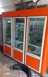یخچال ویترینی