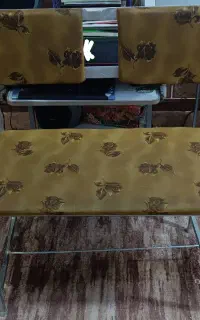 صندلی دستساز آهنی