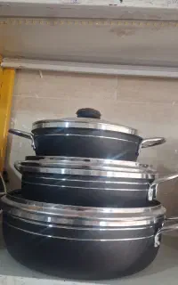 سه تابه دربدار دودسته دسته فلزی