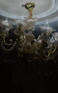 لوستر ۸ شاخه