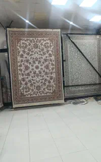 به یک شاگردیاکارگر جهت کار در فرش فروشی نیازمندیم