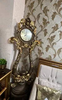 ساعت ایستاده